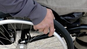 Complications of spinal cord injuries